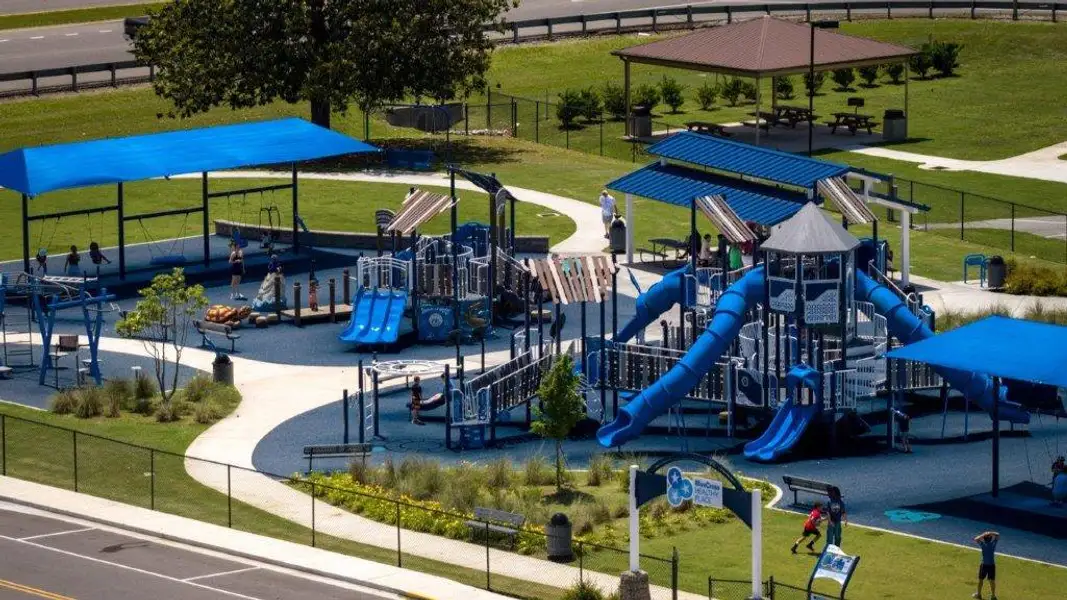 Community amenity available to residents of Owensby Farms Townhomes in Dayton (Image 3).