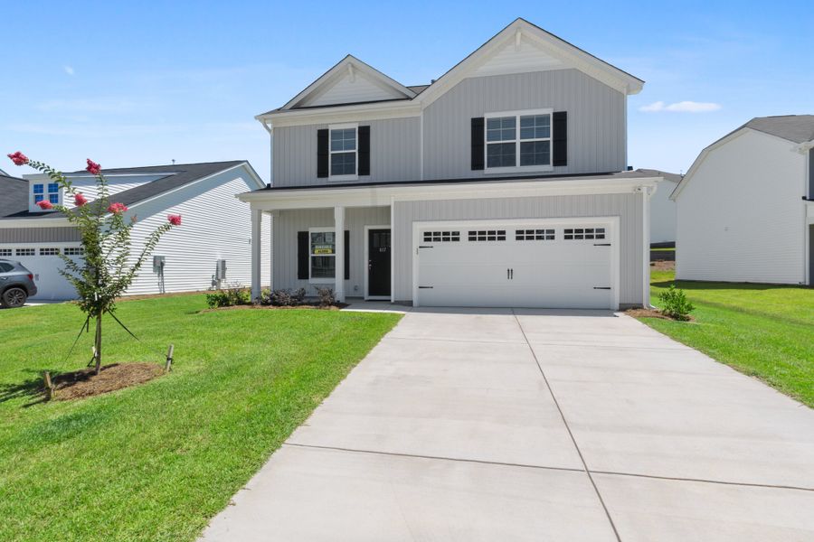 Front exterior of a home in the Nightingale Hills community, located in Lexington, SC (Image 3).