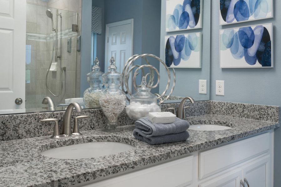 Master Bathroom - Kensington Flex by Landsea Homes