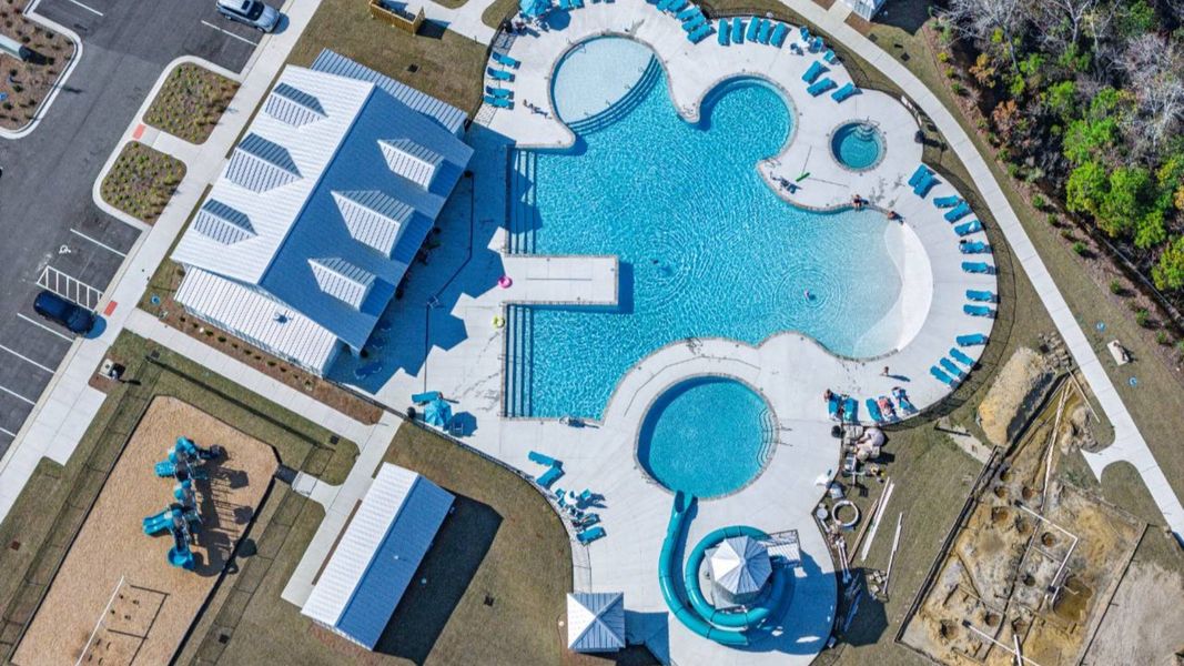 Community amenity available to residents of The Willows at Blake Farm in Wilmington (Image 19).