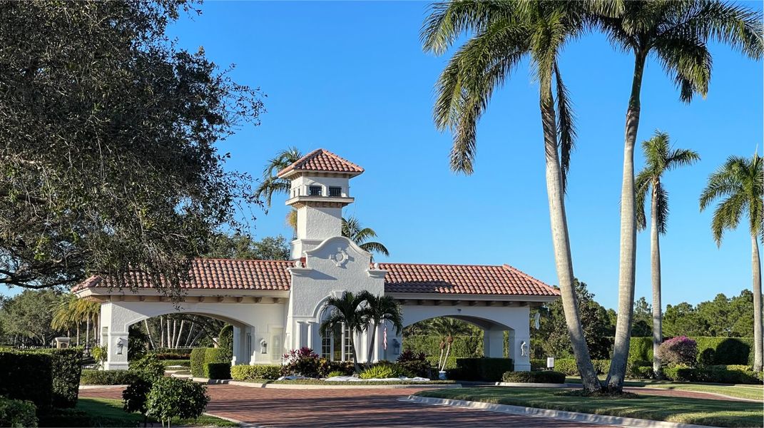 Tesoro clubhouse entrance