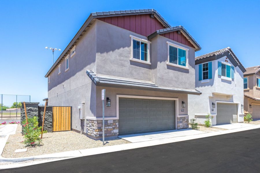 Parkside Villas,85225