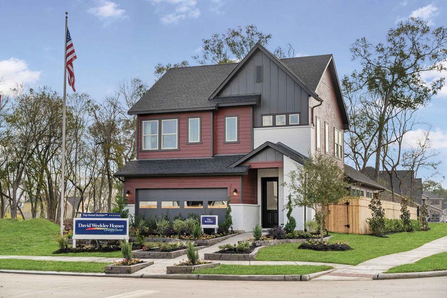 Front exterior of a home in the Sienna 40' Homesites community, located in Missouri City, TX (Image 4).