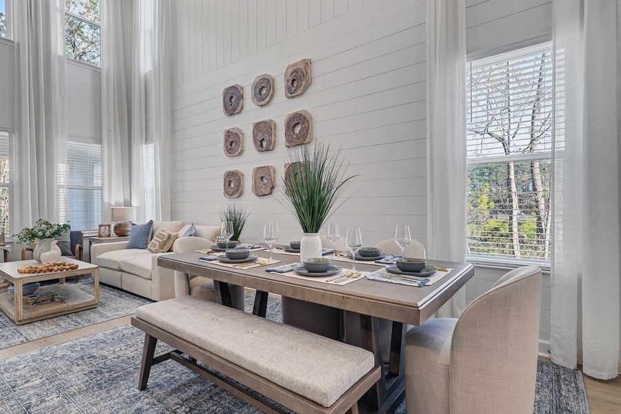 Hydrangea | Great Room and Eat-In