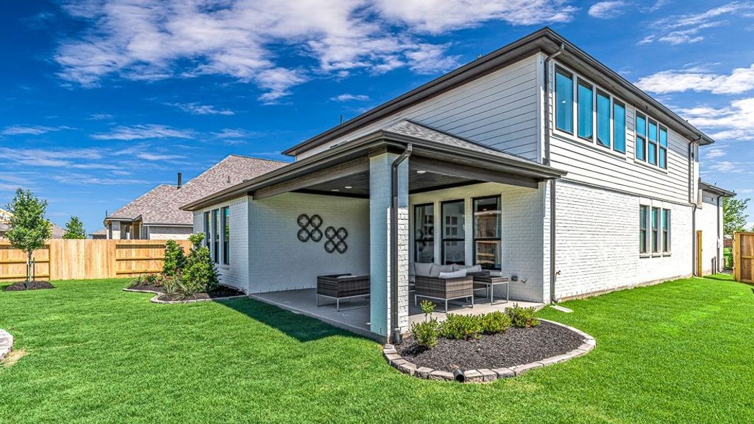 Image 36 of the Elyson 60s community in Katy, TX.