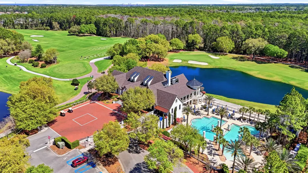 Community amenity available to residents of Amelia National Country Club in Fernandina Beach (Image 3).