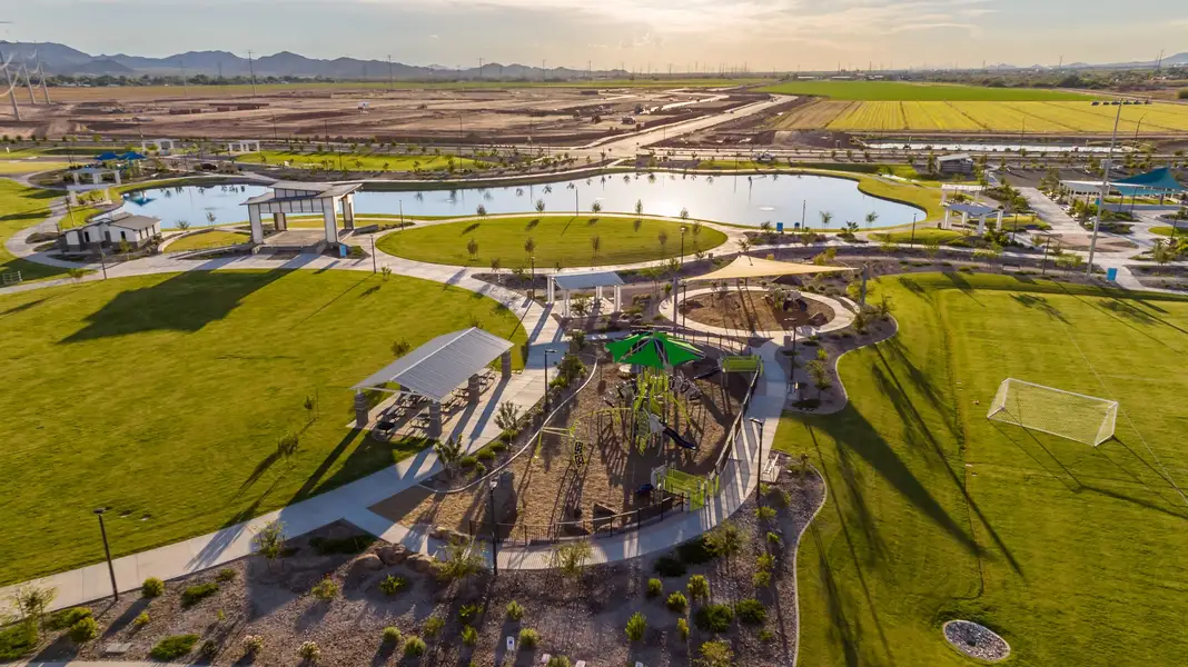 Alamar Community Amenities