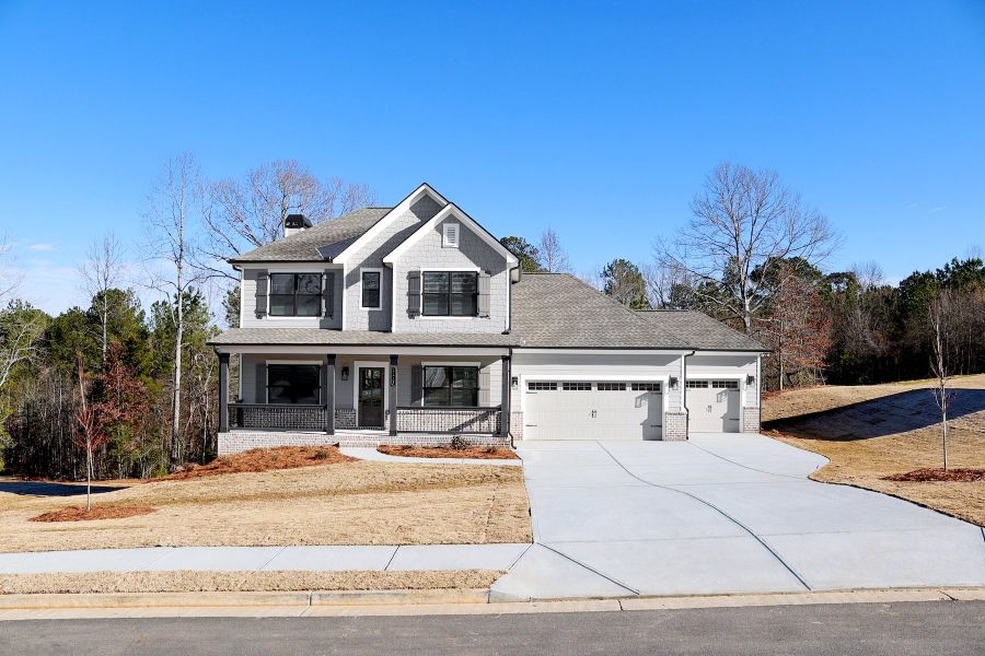 Front exterior of a home in the Red Oak Ridge community, located in Loganville, GA (Image 15). Front exterior of a home in the Red Oak Ridge community, located in Loganville, GA (Image 15).