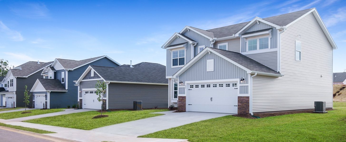 Front exterior of a home in the Holly Ridge community, located in Greenville, SC (Image 27).