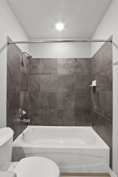 Furnished interior in a model home at Rancho Desierto Bello in Horizon City (Image 10).