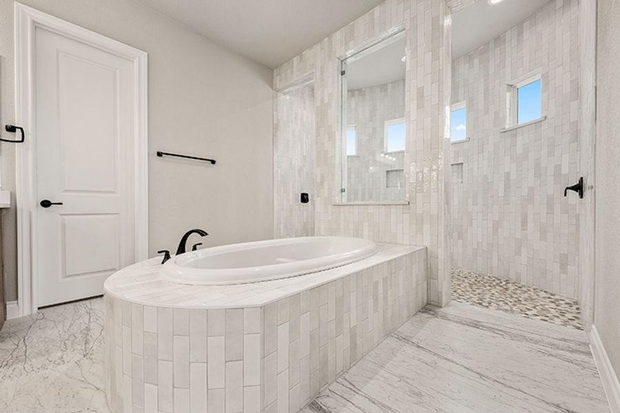 Image 10 of the La Ventana community in Marble Falls, TX. Image 10 of the La Ventana community in Marble Falls, TX.