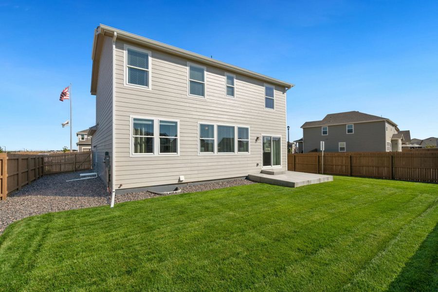 Front exterior of a home in the Lochbuie Station – Jewel Collection community, located in Lochbuie, CO (Image 9).