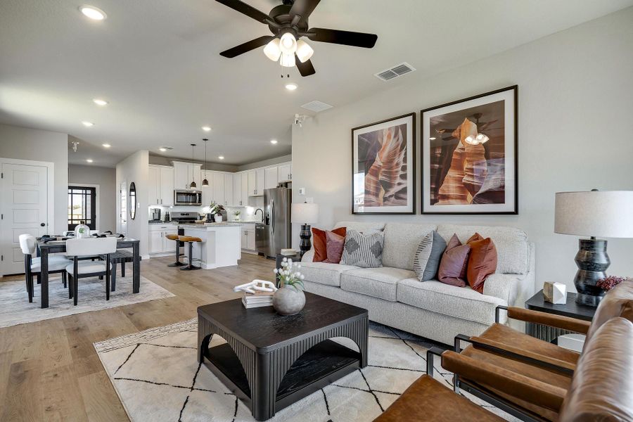 Fairway Crossing Model - Ellis