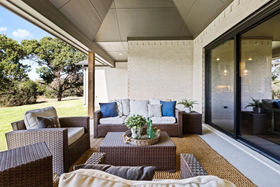 Exterior details of a home in Vintage Oaks, Weatherford (Image 3).