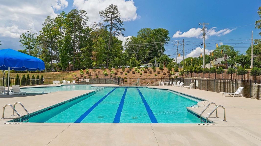 Community amenity available to residents of The Hamptons at Hickory in Hickory (Image 10).