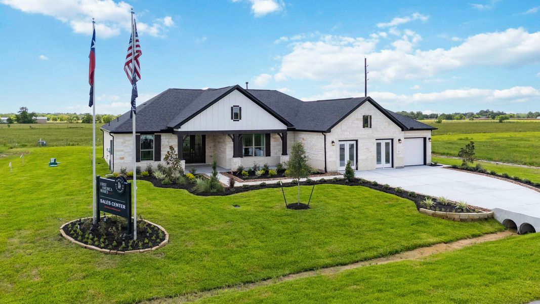 Blue Heron Estates Model Home - Arlington Floorplan - Exterior Blue Heron Estates Model Home - Arlington Floorplan - Exterior