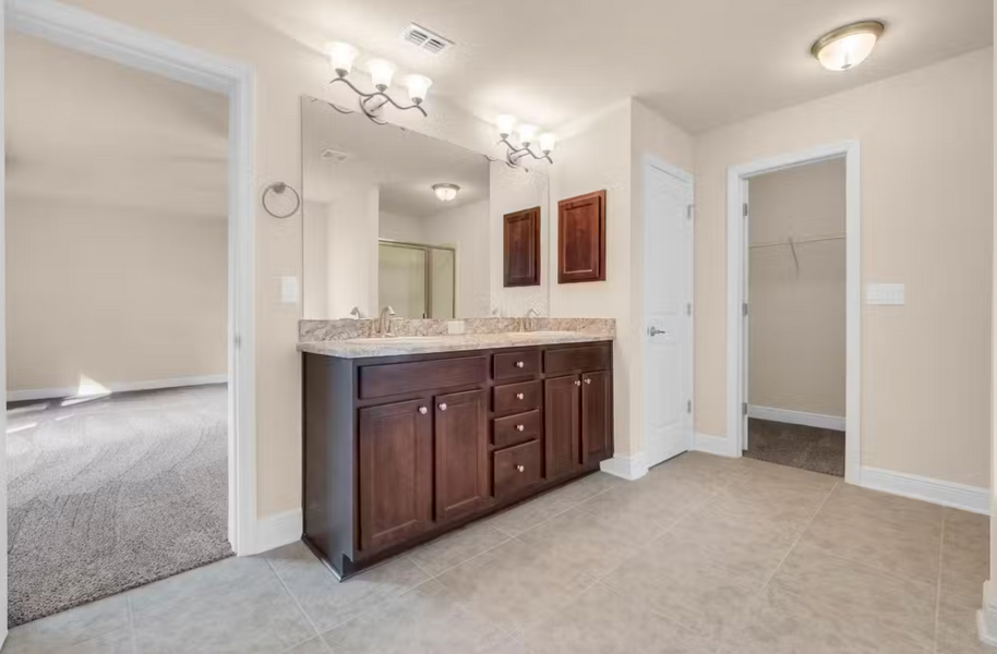 Furnished interior in a model home at Sugarmill Woods in Homosassa (Image 18).