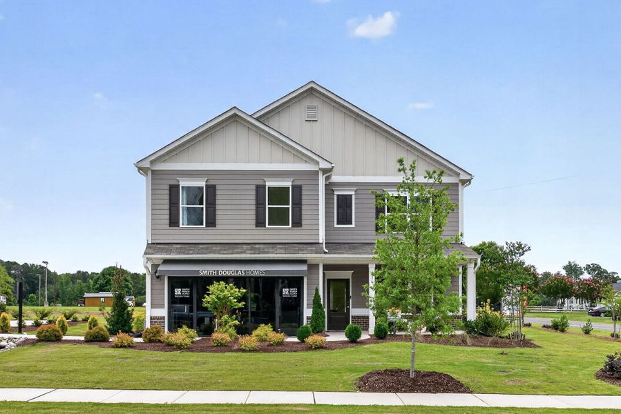 Front exterior of a home in the Dry Creek Village community, located in Lillington, NC (Image 2). Front exterior of a home in the Dry Creek Village community, located in Lillington, NC (Image 2).