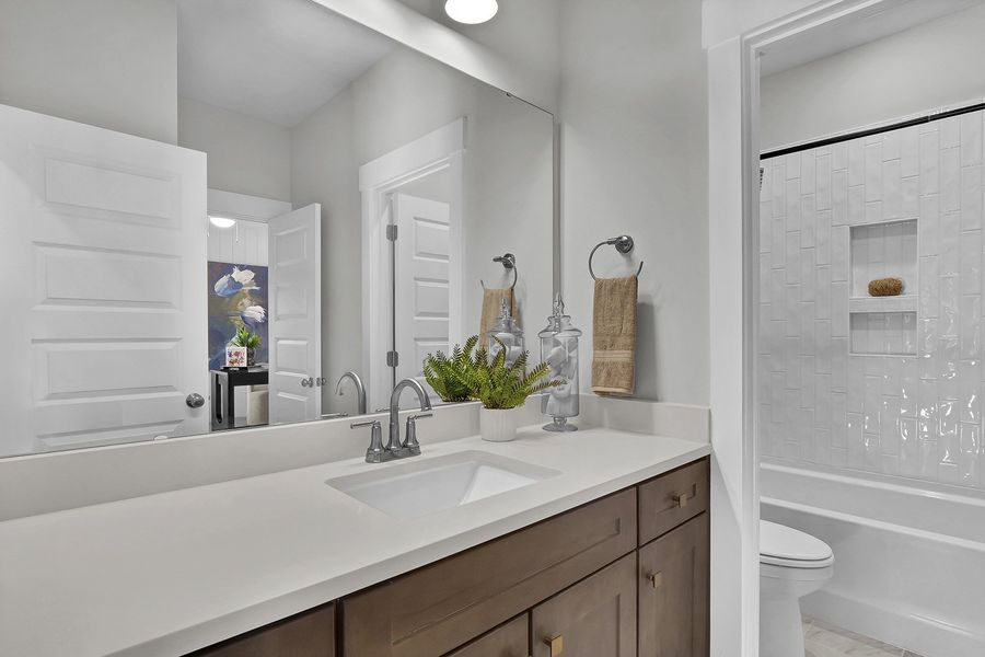 Webster II | Secondary Bathroom