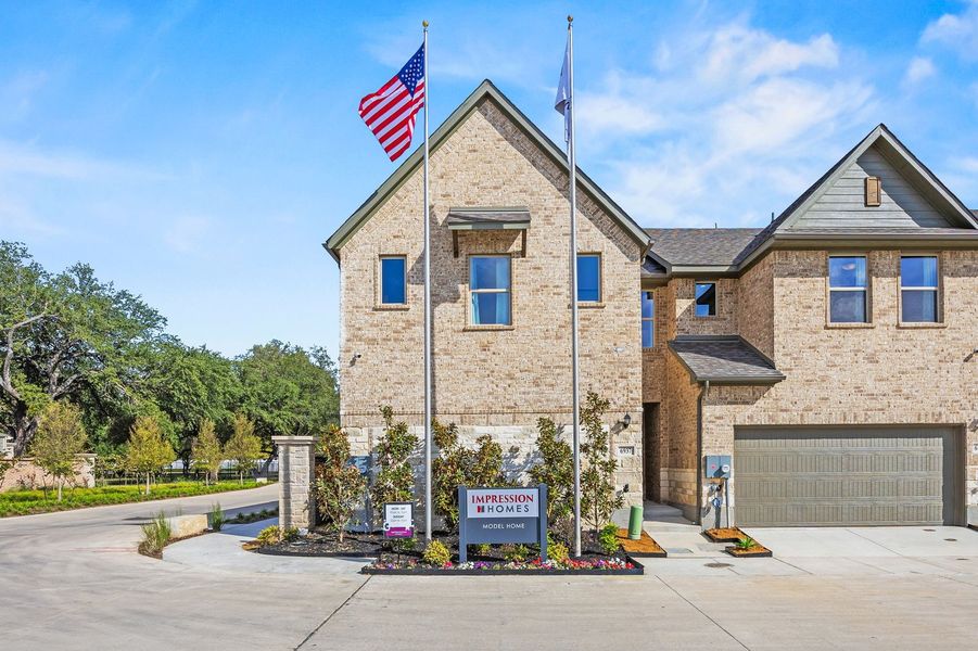 Front exterior of a home in the Sereno Oaks community, located in Dallas, TX (Image 36).