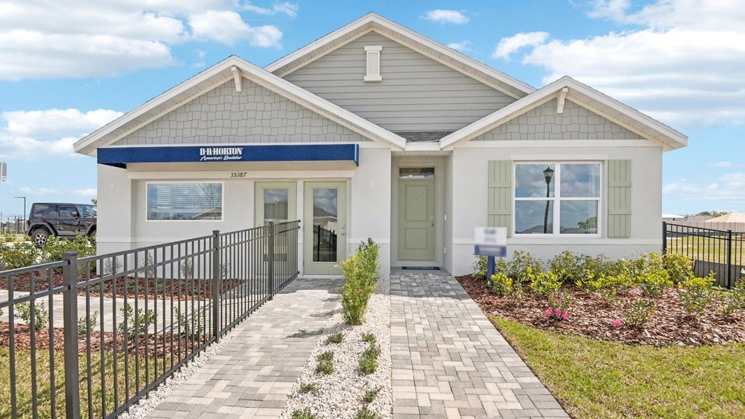 Front exterior of a home in the Abbott Park community, located in Zephyrhills, FL (Image 3). Front exterior of a home in the Abbott Park community, located in Zephyrhills, FL (Image 3).