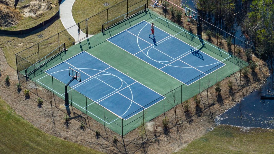 Community amenity available to residents of The Grove at Blake Farm in Wilmington (Image 13).