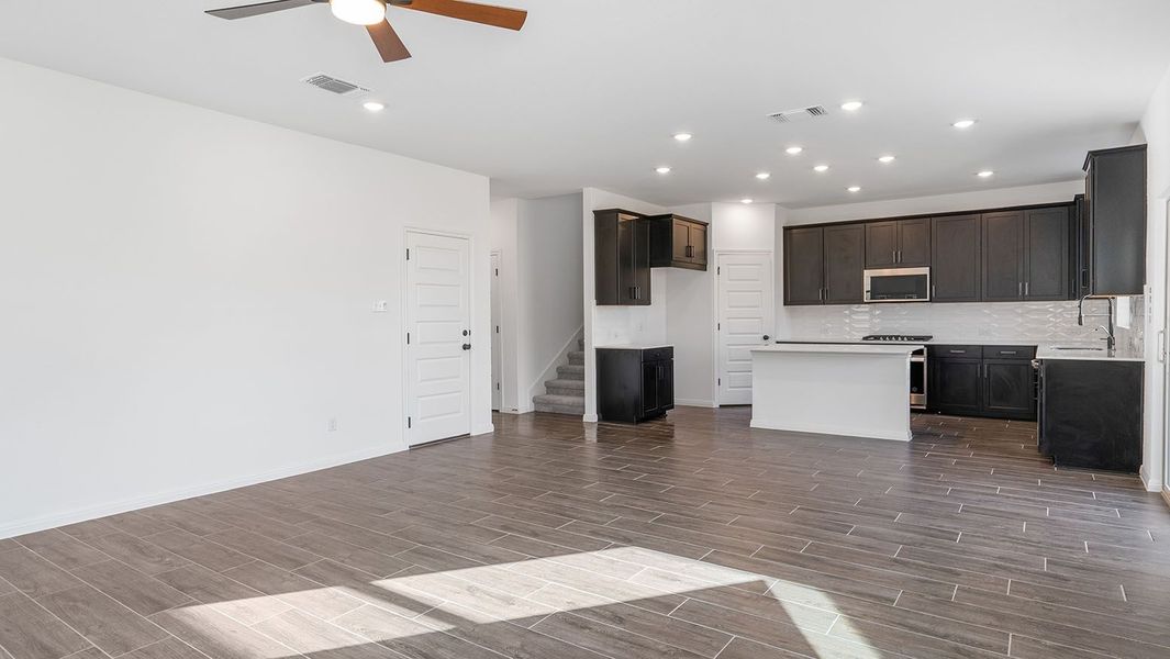 Image 37 of the Cottonwood Farms community in Hutto, TX.