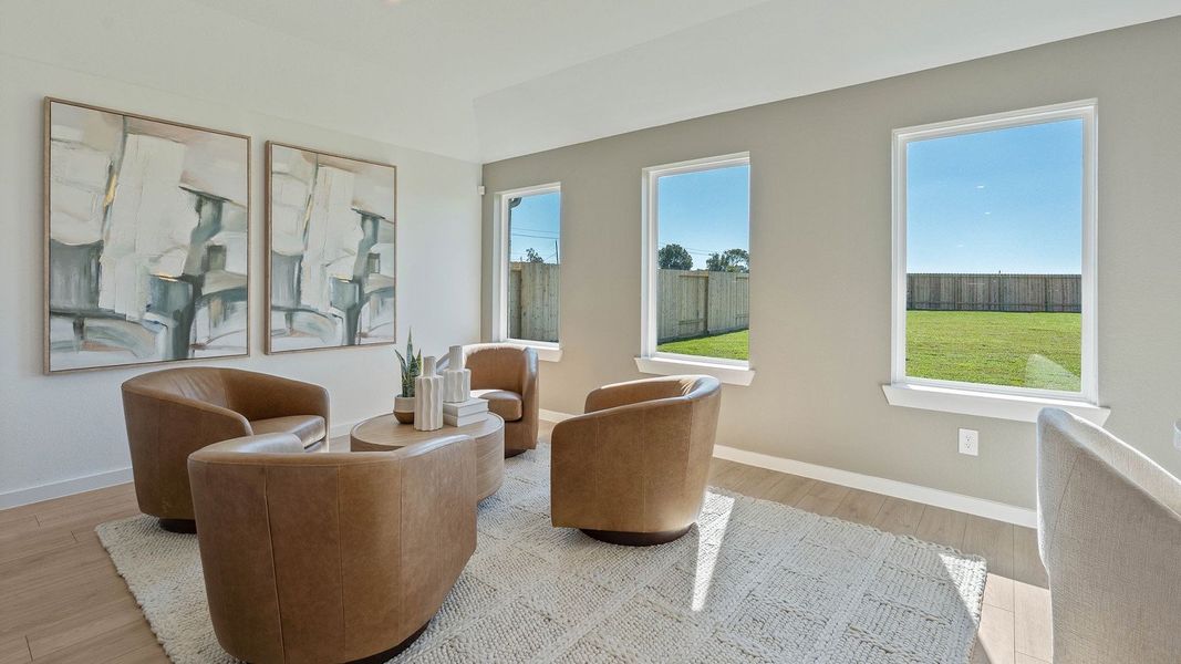 Furnished interior in a model home at Riverside Estates in Baytown (Image 20).