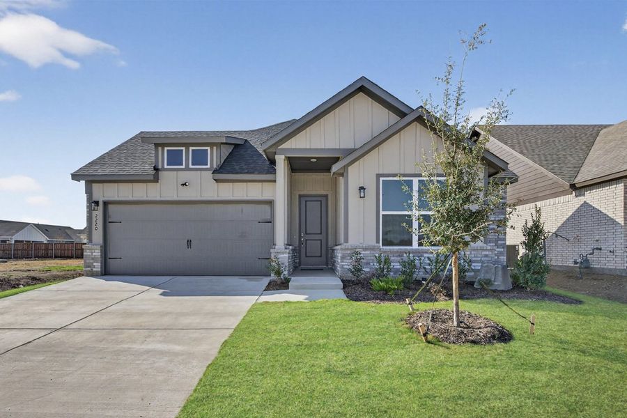 Front exterior of a home in the Paloma Trails community, located in Decatur, TX (Image 10).