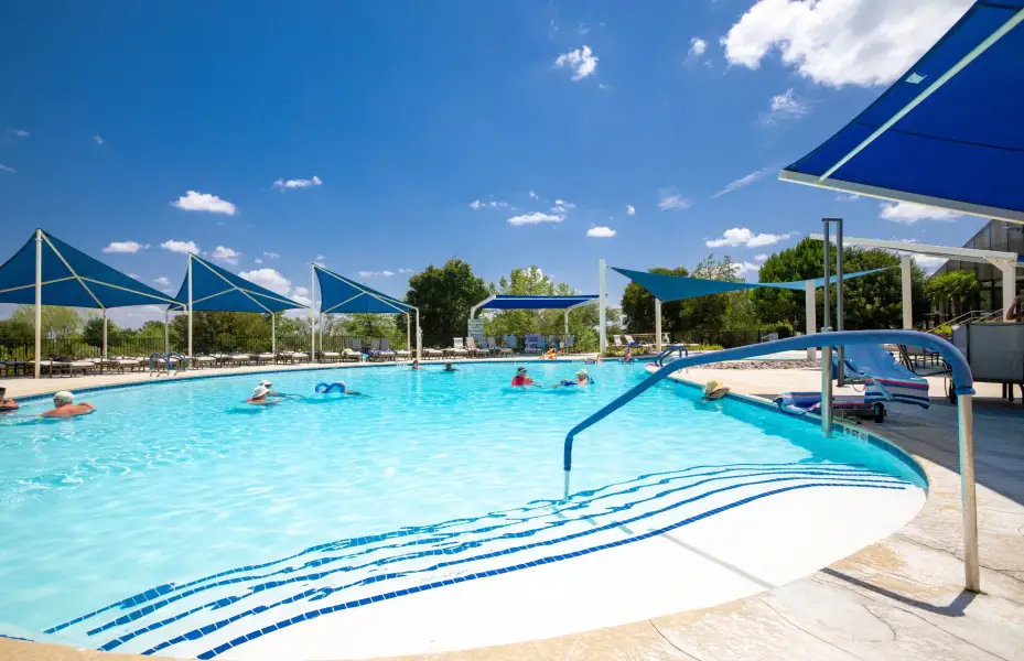 Resort-Style Pools Resort-Style Pools