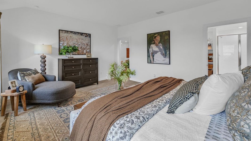 Furnished interior in a model home at Sonoma Oaks in Fredericksburg (Image 31).