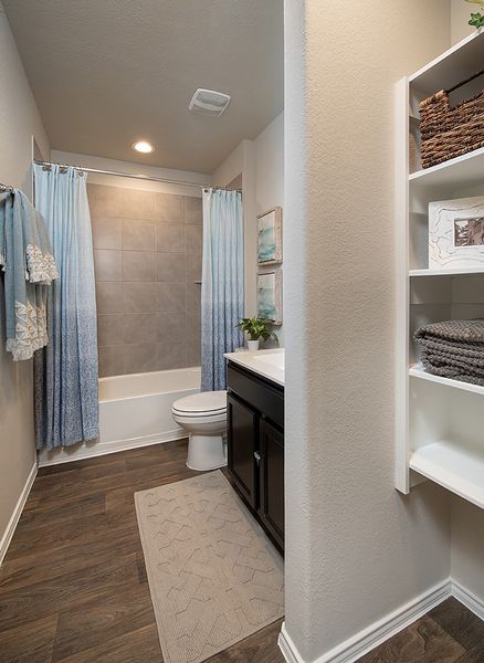 Image 11 of the Park Place Reserve community in Texas City, TX.