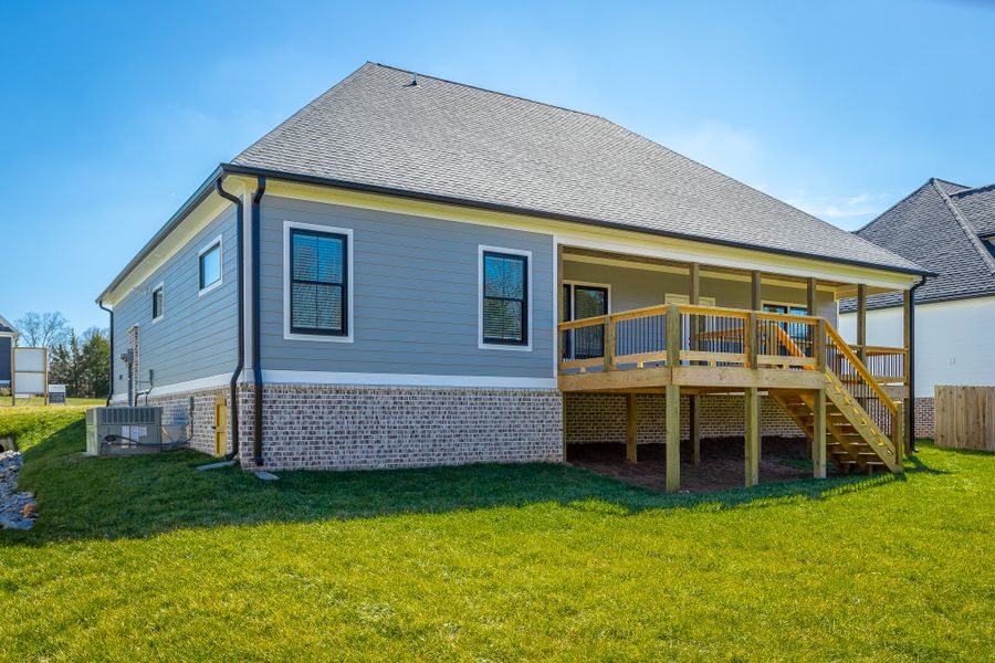 Exterior details of a home in Paxton Pointe, Hixson (Image 27).