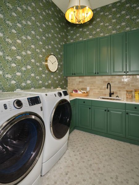 Waterbury Park,34202 Waterbury Park,34202