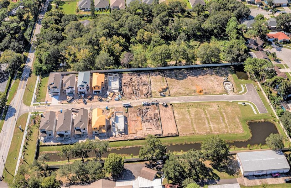 Image 10 of the Pier Pointe community in Clearwater, FL.