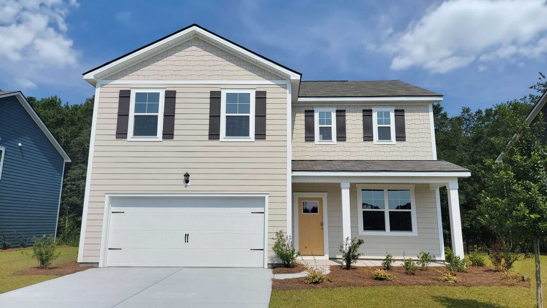 Front exterior of a home in the Ravenloft community, located in Conway, SC (Image 14).