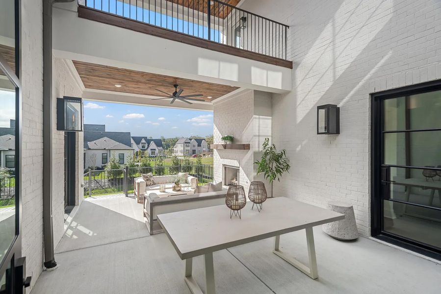 The Marabelle E Outdoor Living Area