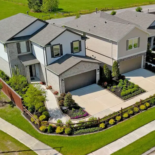 Image 35 of the Oakwood Trails community in Tomball, TX.