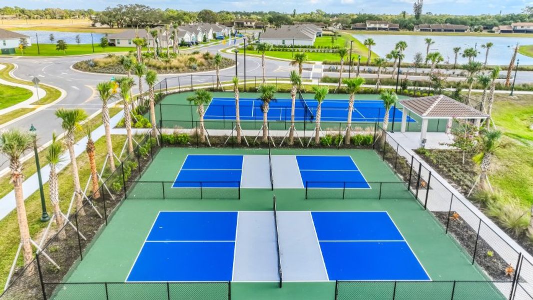 Community amenity available to residents of Central Parc in North Port (Image 12).