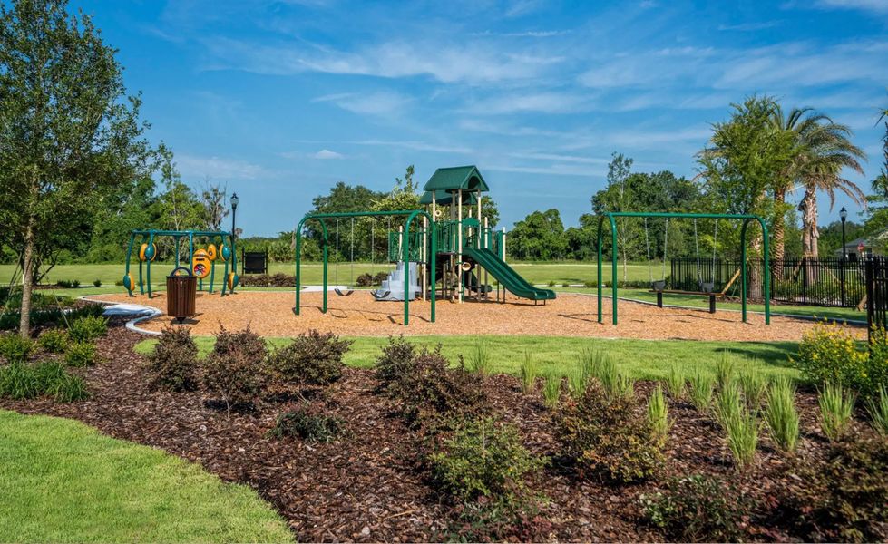 Image 7 of the Oakmont master-planned community in Gainesville, FL.