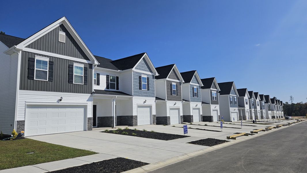 Front exterior of a home in the The Falls community, located in Blythewood, SC (Image 12).