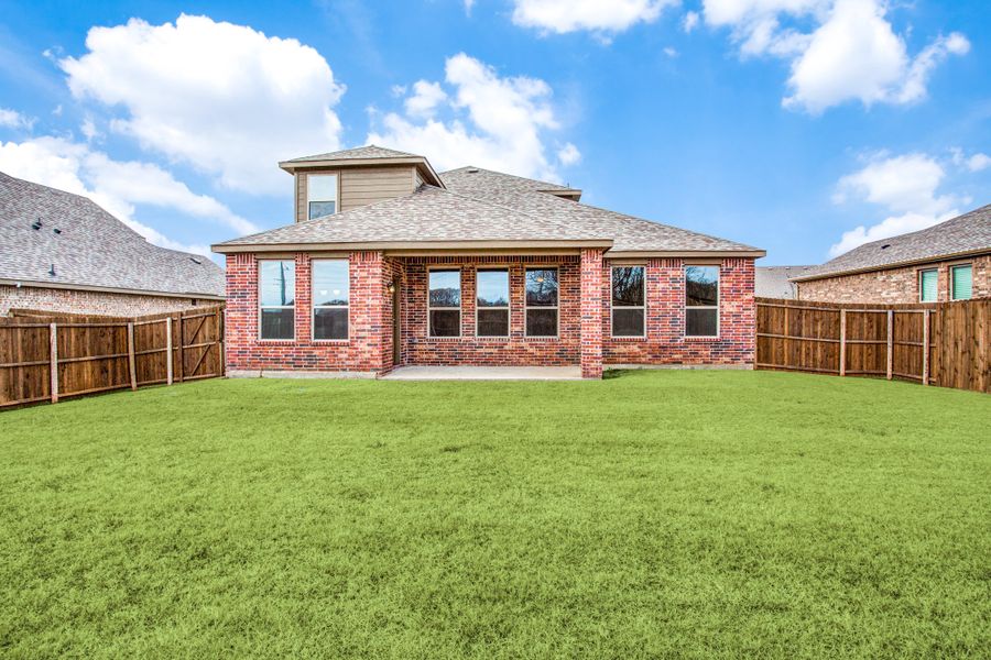 Image 21 of the Windsor Oaks community in Denton, TX.