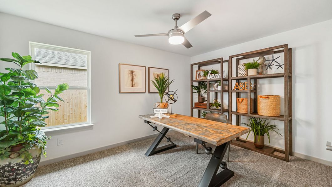 Image 16 of the Lago Mar community in Texas City, TX.