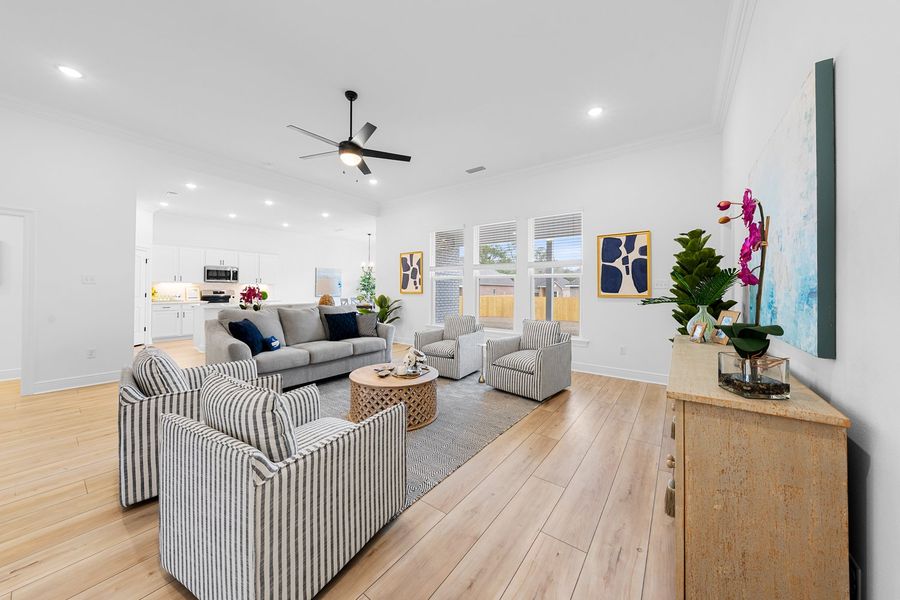 Houston Place - Crestview, FL - DSLD Homes - Comstock III H - Living Room