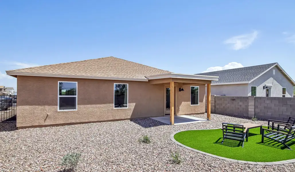 Exterior details of a home in Sorrel Ridge Estates, Tucson (Image 16).