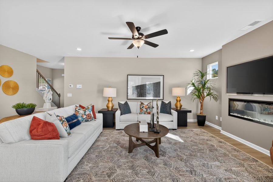 Buford II - Family Room Buford II - Family Room