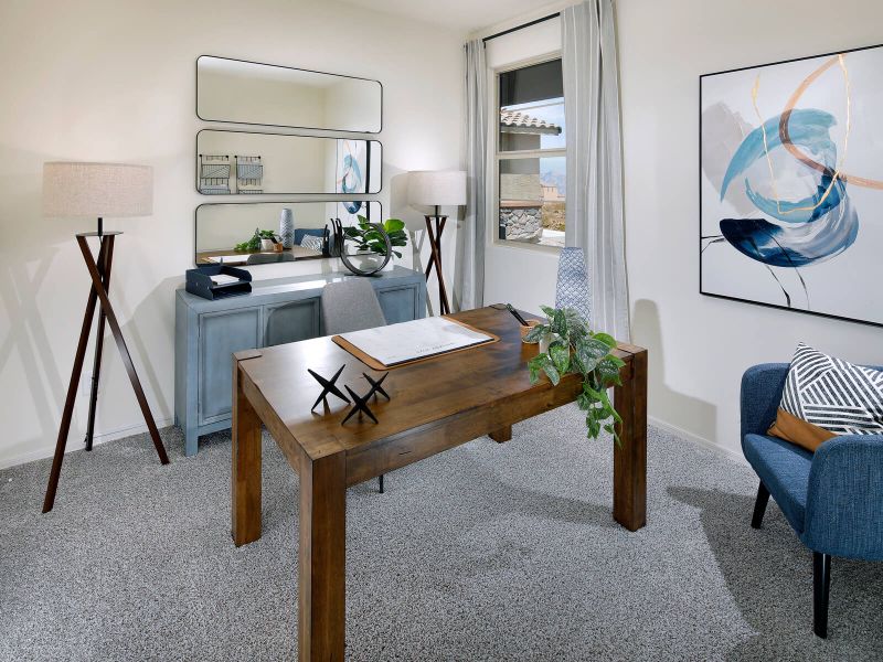 The 1560 floorplan modeled at Fieldstone in Gladden Farms in Marana, AZ.