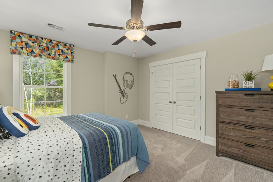 Secondary Bedroom | Victor Plan