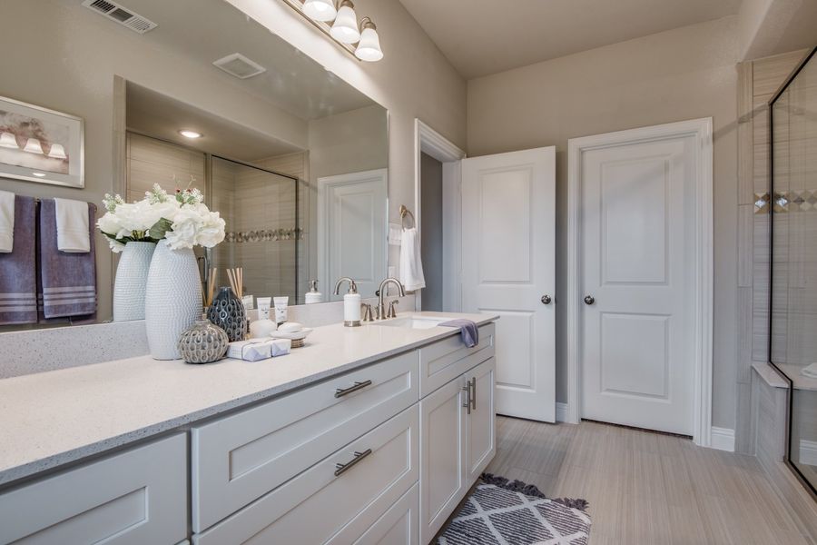 Image 18 of the Lakeshore Terrace community in Flower Mound, TX. Image 18 of the Lakeshore Terrace community in Flower Mound, TX.