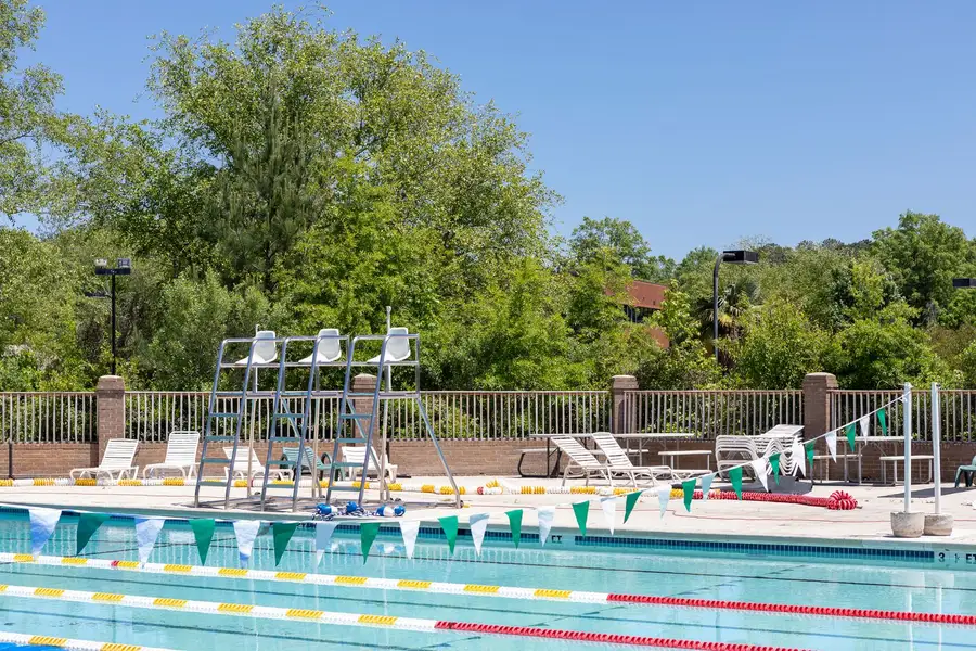 Join the Top Spin Tennis and Swim Club in Lexington